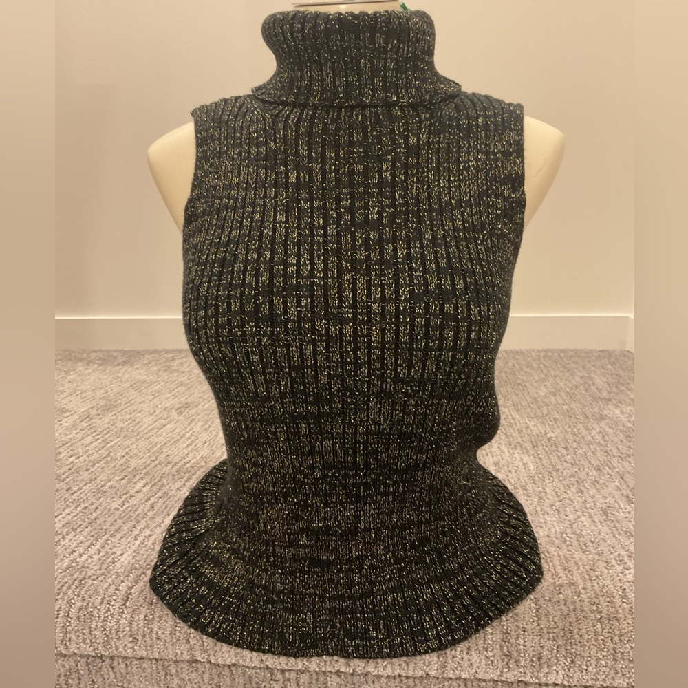 Holt & Renfrew Studio Luxurious Black and Gold Turtleneck Sweater